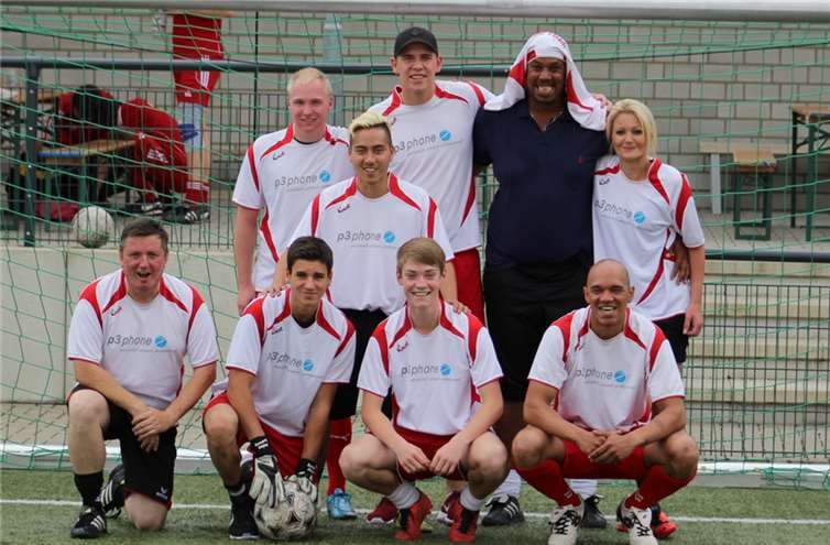 „Angies Army“ mit den Jugendtrainen