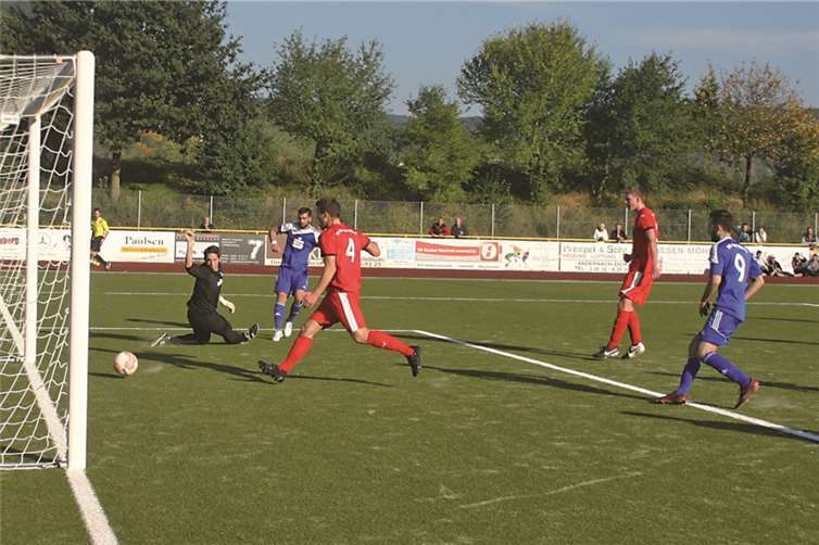 Angriff auf das Tor der Gegner. Rübenach