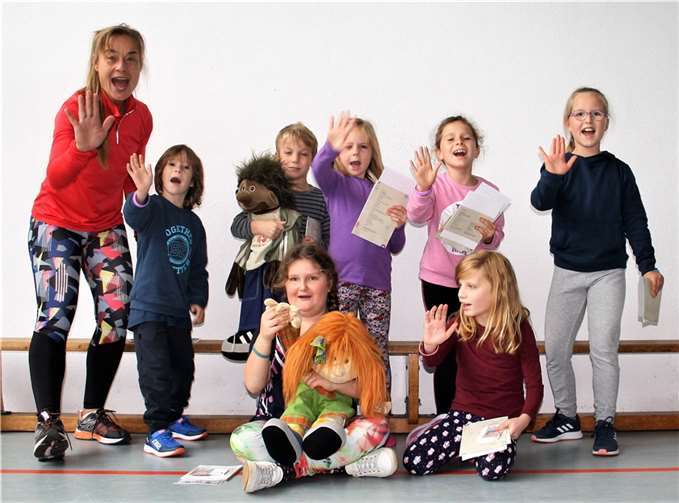 Anja Borchers, Personalcoach, Pädagogin und Trainerin für Gewaltprävention, thematisierte zu Anfang die Körpersprache. Quelle: Präventive Familienhilfe