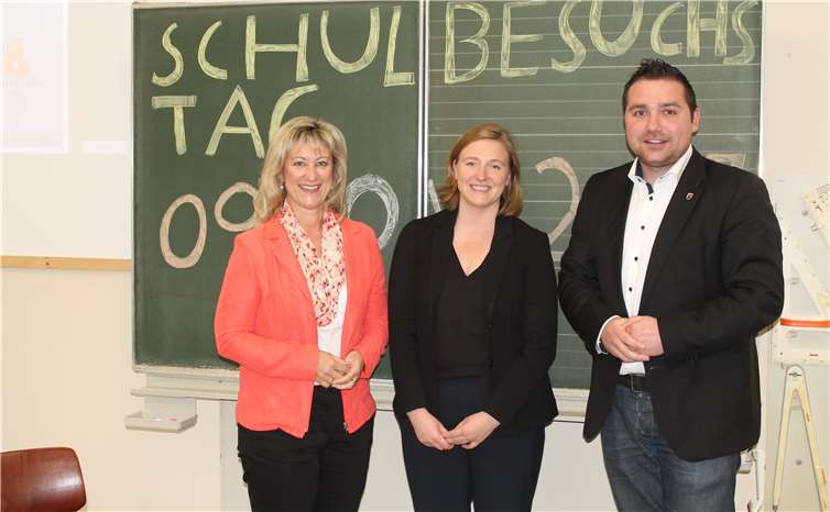 Anke Beilstein (v.li.n.re.), Katharina Binz und Benedikt Oster. Jutta Laux