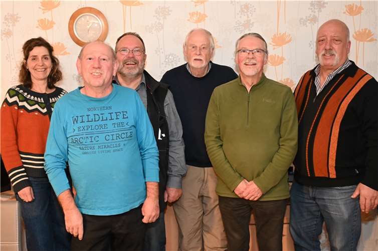 Anke Wehmeyer (Beisitzerin), Georg Zavelberg (Vorsitzender), Werner Frings (stellvertr. Vorsitzender), Franz- Josef Verscharen (Schriftführer), Hans–Jürgen Wehle (Schatzmeister), Egon Wittersheim (stellvertr. Vorsitzender)Auf dem Foto fehlt: Erwin Schmitz (Beisitzer).  Foto: privat