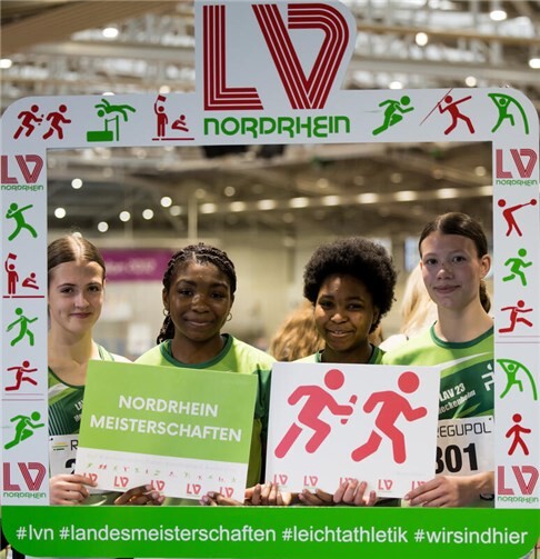 Anna Dücker, Fnaiw Jikong, Nancy Bucher, Ana Groß.Foto: S. Groß