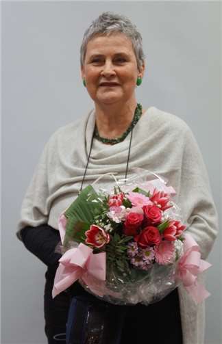 Anna Kaletta-Wolf ist entdeckte ihre Liebe zu den Steinen während ihrer Aufenthalte auf der griechischen Insel Kythira.