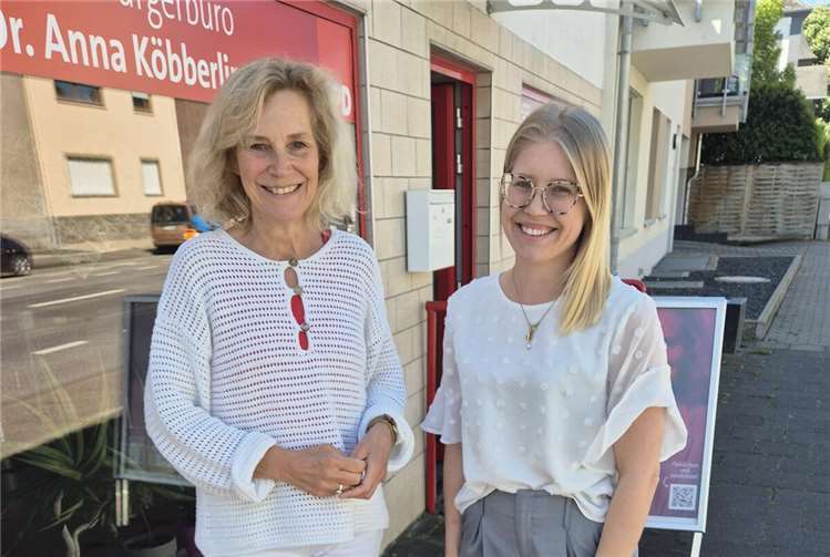 Anna Köbberling mit der BID-Managerin Gina Neyses. Foto: privat