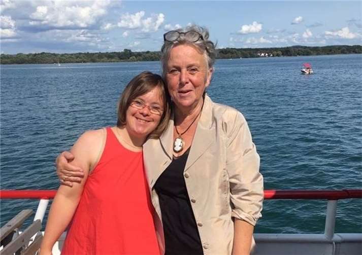 „Wenn Menschen mir Dinge nicht zutrauen, bin ich genervt“ Anna und ihre Mutter. Foto: privat