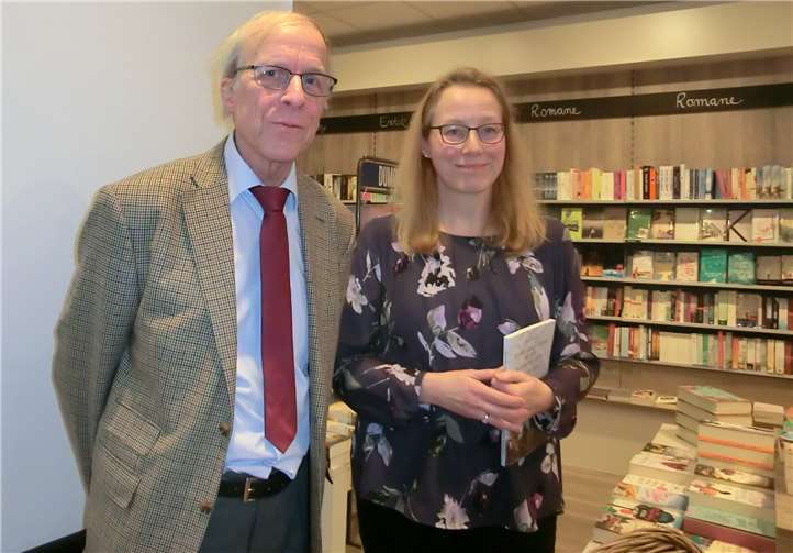 Anne Höndgen und Dietrich Schabow bei der Buchpräsentation.