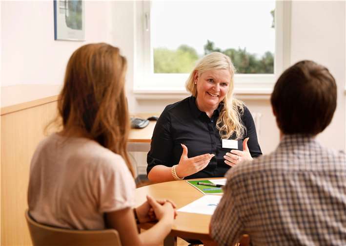 Anne Leber leitet jetzt den psychologischen Dienst an der Rhein-Mosel-Fachklinik Andernach. Foto: Landeskrankenhaus/Vollmer