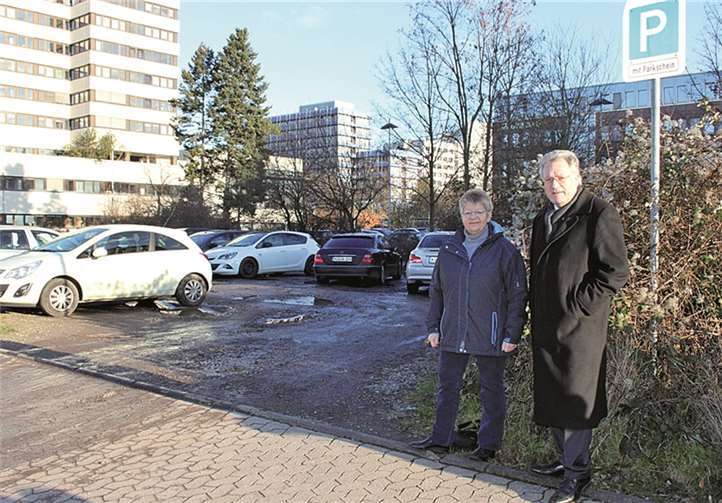Anne Schumann-Dreyer und Peter Balmes machten sich vor Ort ein Bild der Situation. privat