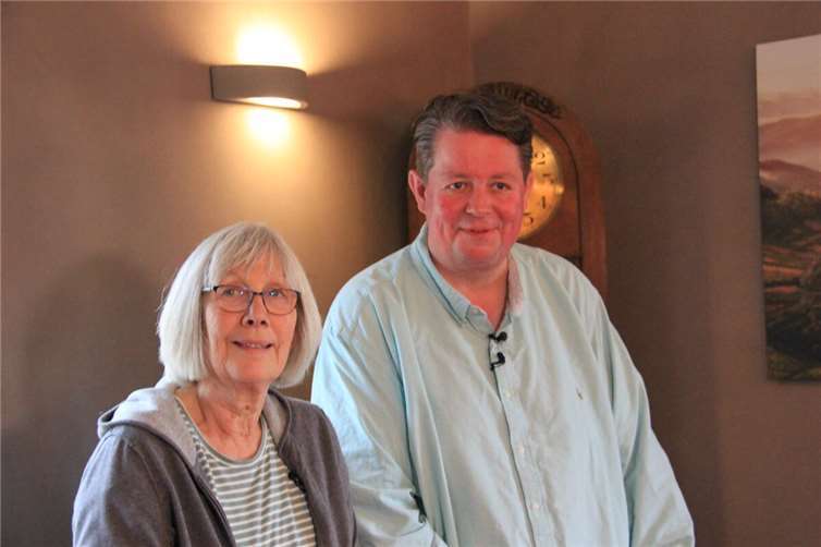 Anneliese Baltes und Thorsten Rech haben das Treffen initiiert und Beispielfälle gesammelt. Foto: GS