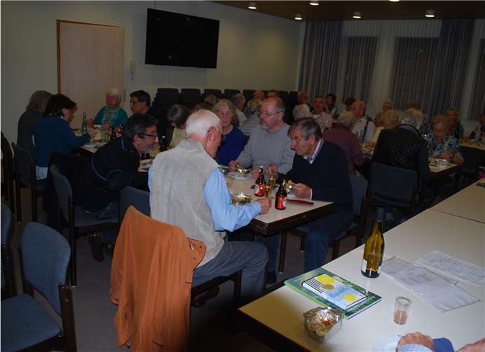 Anschließend gab es noch leckeren „Döppekoche“. rü