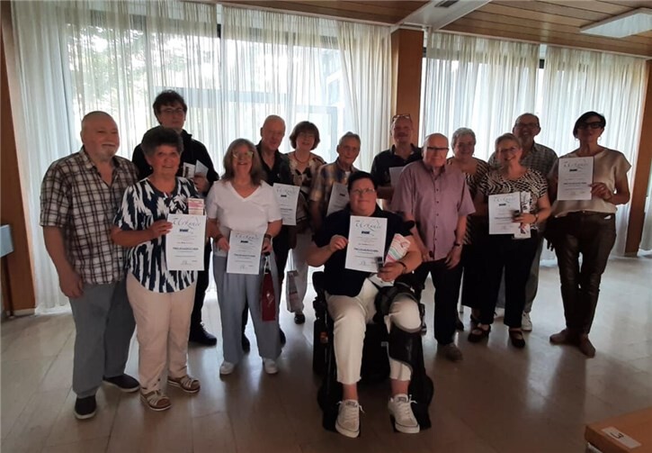 VdK Mitgliederversammlung mit Ehrungen Anwesende Mitglieder wurden für langjährige Mitgliedschaft geehrt. Foto: privat