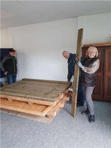 Arbeitseinsatz im Werkraum des Vereins - Teilnehmer: Annelie Baumgärtner, Günter Steuber, Fred Kontny und Kurt Kister. Quelle: VVV Raubach