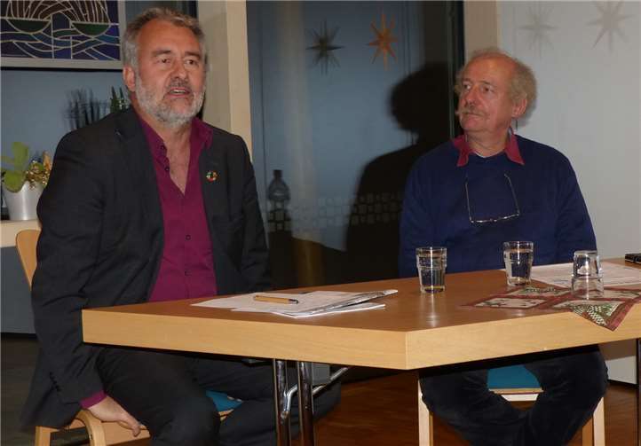 Arbeitskreis-Vorsitzender Frank Bliss freute sich, mit Ulrich Nitschke (l.) einen ausgewiesenen Experten zum Thema begrüßen zu können. privat