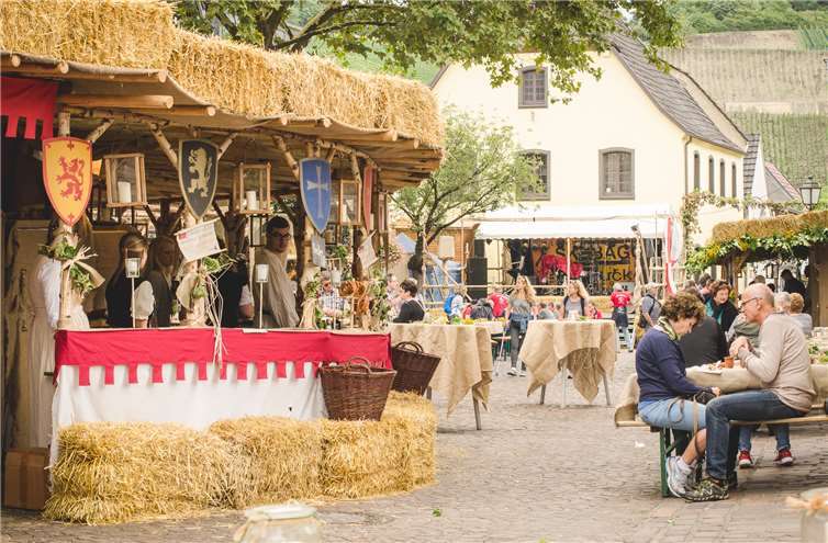 Historisches Weinfest in Heimerheim Archiv/Hagen Hoppe