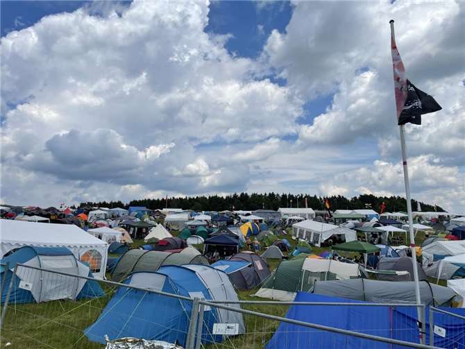 Rock am Ring: Keine Gaskartuschen mit ins Zelt nehmen Archivbild. Foto: ROB