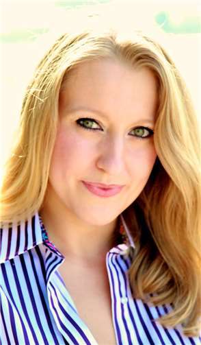 Arminia Friebe singt beim Neujahrskonzert. Stadtverwaltung