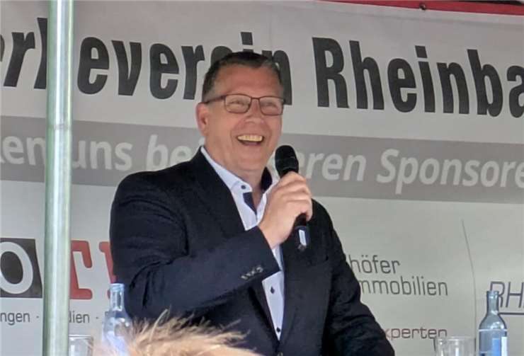 Arne Ritter, der Kandidat der SPD, präsentierte sich als erfahrener und zukunftsorientierter Bewerber für das Amt des Bürgermeisters von Rheinbach . Foto: privat