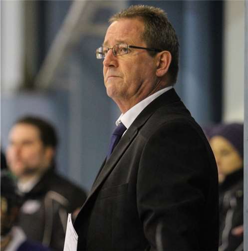 Arno Lörsch wird den EHC Neuwied verlassen.