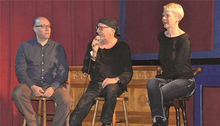 Astrid Barth und Phillip Roemer im Interview. AB