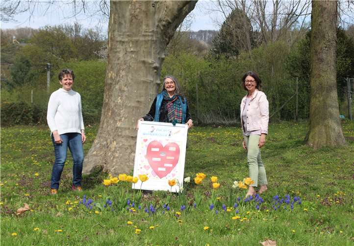 Astrid Krist, stellv. Vorsitzende, Gemeinsam für Vielfalt e.V. (v.li.n.re.), Anja Rihm, Vorsitzende, Gemeinsam für Vielfalt e.V. und Angela Lessenich, Marketingreferentin der Bad Honnef AG. Foto: privat