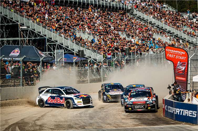 Atemberaubende Action für die Zuschauer. Am Nürburgring können die Besucher nach der 3G-Regel hautnah dabei sein. Vor Ort gibt es zudem freie Platzwahl. Foto: World / Red Bull Content Pool