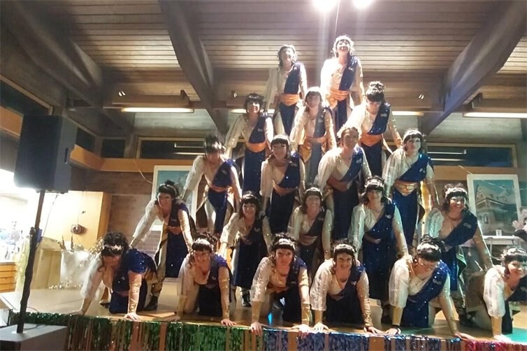 Auch 2027 gehören tolle Showtänze zum Programm beim Kolping-Karneval in Lahnstein.