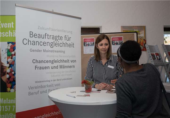 Auch Beratungen zum Thema Chancengleichheit bot die Messe.