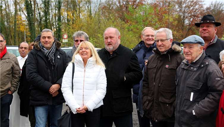 Auch Josef Dötsch, MdL mischte sichneben einigen Stadtratsmitgliedern unter die Gäste.