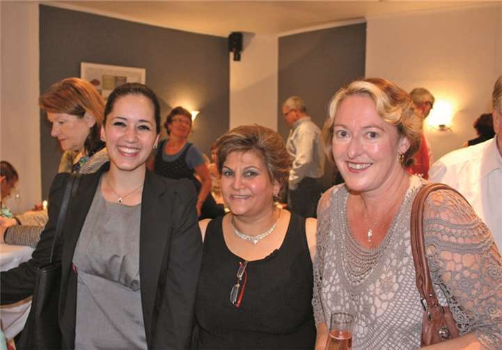 Auch Justiz-Staatssekretärin Beate Reich (r.) stattete den Jubilaren einen Besuch ab.