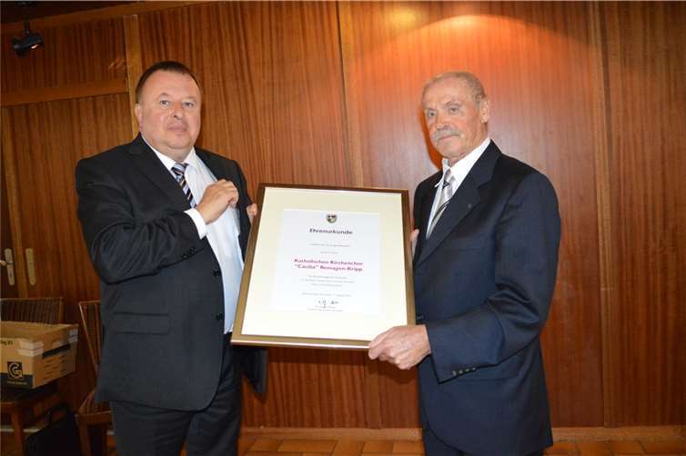 Auch Landrat Pföhler gratullierte.