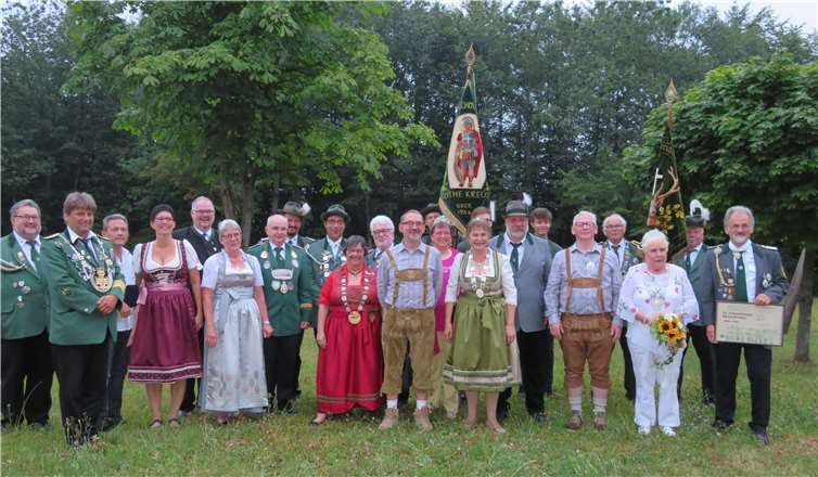 Auch Mitglieder wurden während des Festes geehrt. Foto: privat