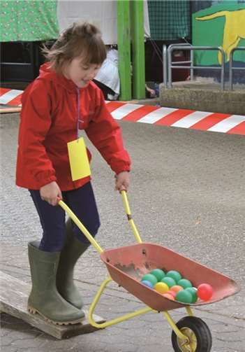 Auch Sahra-Marie schaffte den anspruchsvollen Slalomparcours.
