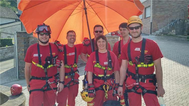 Auch Strömungsretter brauchen manchmal Schatten! privat