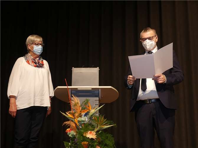 Auch Ursula Kruber aus Rüber wurde für ihr jahrzehntelanges Engagement im Ehrenamt ausgezeichnet.
