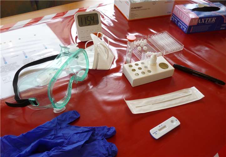 Auch am Pfingstwochenende wird in Rhens getestet. Foto: Thomas Bergmann, DRK Rhens