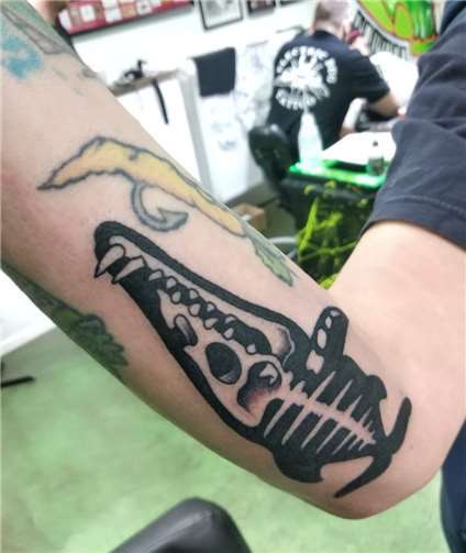 Auch außergewöhnliche Tiermotive wurden tätowiert.