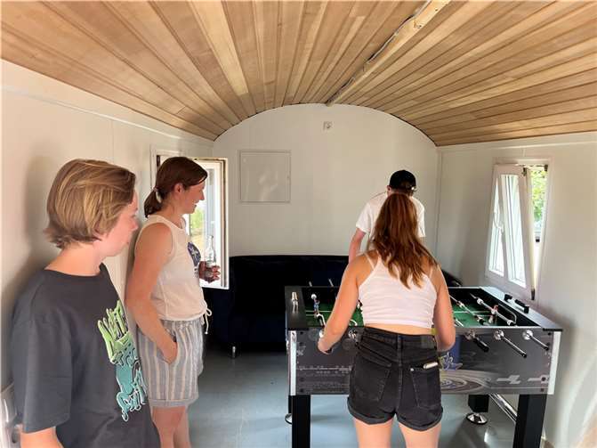 Auch bei den Begegnungen am Kicker wurde es spannend.