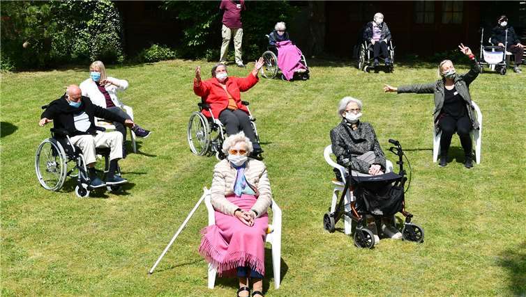 Auch bei den Zuschauern wurdeauf den notwendigen Abstand geachtet.