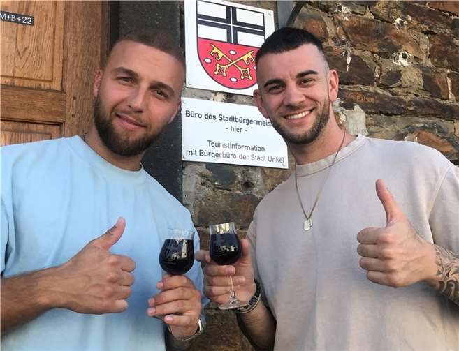 Auch beim Presse-Praktikum spielte Wein eine essentielle Rolle.  Foto: privat