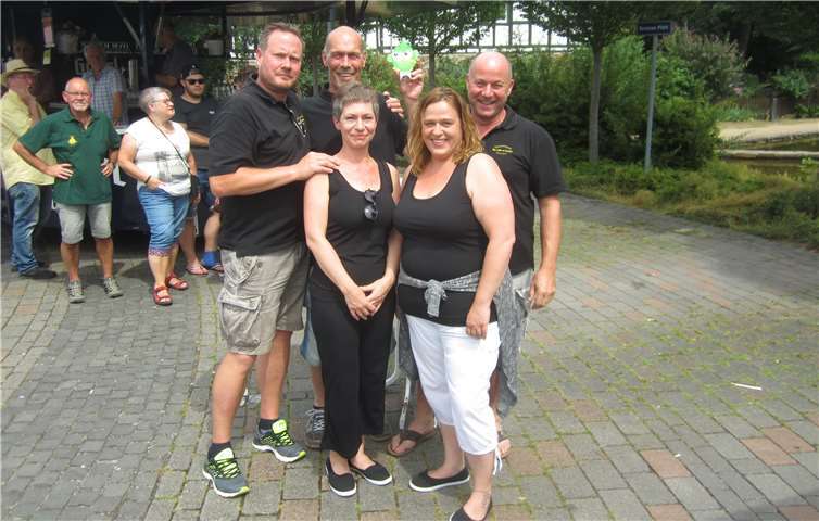 Auch beim Vereinsschießen ließen es die Stammtisch-Mitglieder krachen. Fotos: privat