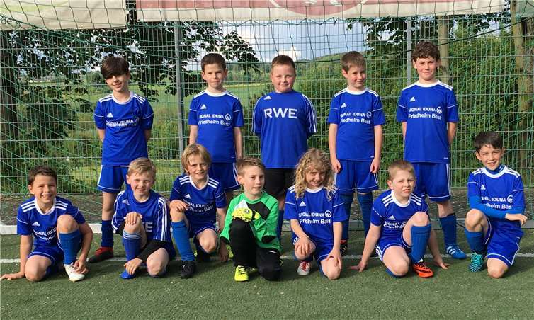 Auch beim letzten regulären Saisonspiel gegen die Kinder des Grafschafter SV konnten die Mädchen und Jungen der JSG ihre erlernten Fähigkeiten unter Beweis stellen und eine tolle Saison erfolgreich beenden.Foto: privat