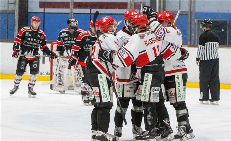 Auch beim zweiten Spiel schlugen die Ice Dragons aus Herford zurück. fischkoppMedien