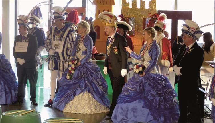 Auch das Andernacher Prinzenpaar fand denn Weg zu den Schülern der St. Thomas Realschule plus. privat