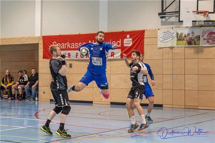 Auch das Comeback von Simon Bönder konnte die deutliche Heimniederlage nicht verhindern.  Foto: Dietmar Walter photography