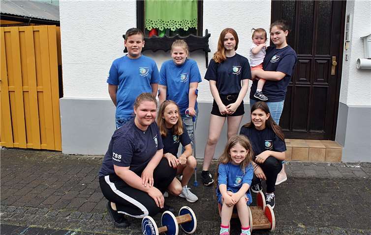 Auch das JRK war aktiv beim Spielfest mit von der Partie.