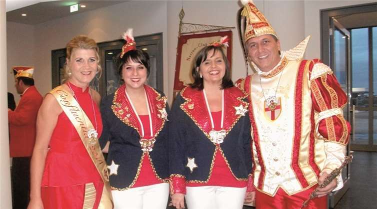 Auch das Koblenzer Prinzenpaar kennt jetzt die Weitersburger Möhnen.privat