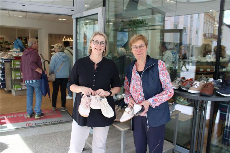 Auch das Schuhhaus Rollmann überzeugte.  Fotos: DU