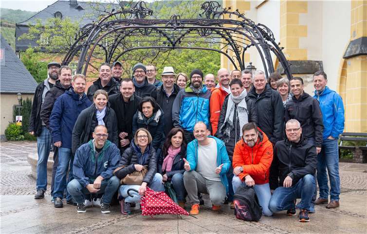 Auch das Wetter konnte den ehemaligen PJG-lern die Laune nicht verderben. Kurzerhand wurde das Programm der Witterung angepasst. Foto: privat