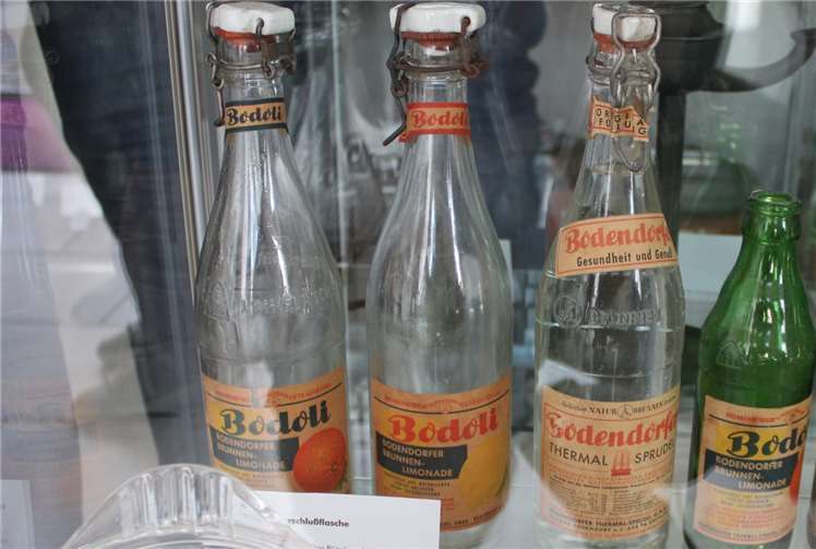 Auch das gab es einst: Mineralwasser und Limonade aus Bodendorf.