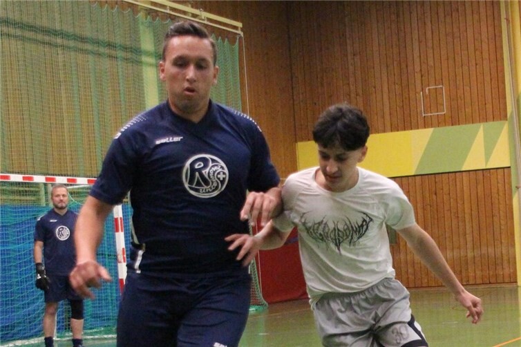 Auch das ist Schule: Faires Duell zwischen Lehrer und Schüler !
